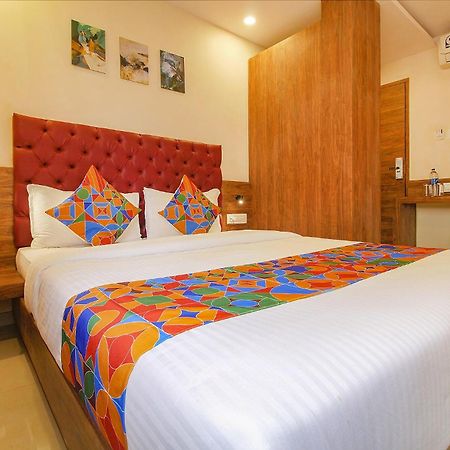 מומביי Fabhotel Peninsula - Nr Csmt Station מראה חיצוני תמונה