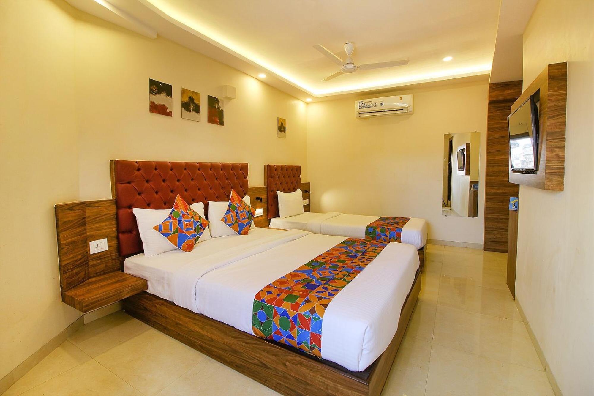 מומביי Fabhotel Peninsula - Nr Csmt Station מראה חיצוני תמונה