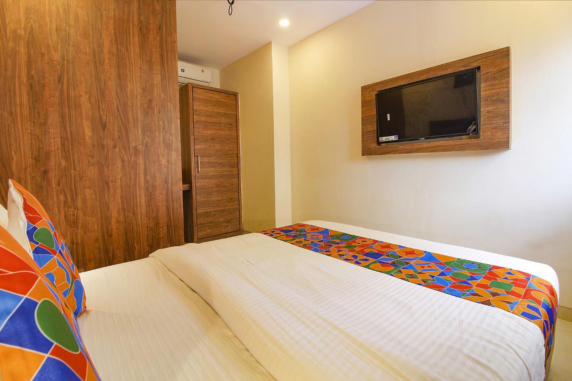מומביי Fabhotel Peninsula - Nr Csmt Station מראה חיצוני תמונה